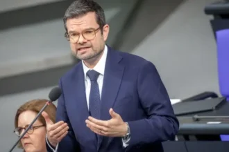 marco buschmann schlaganfall