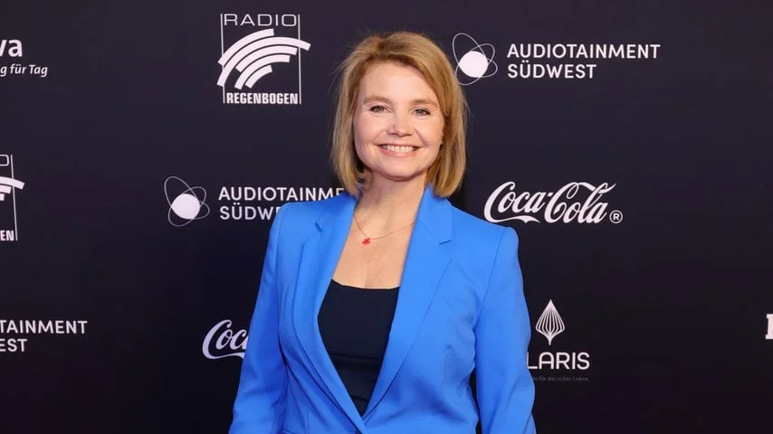 annette frier schlaganfall